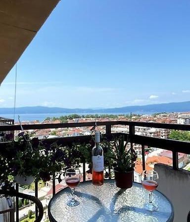 Stunning Lake And Mountain Views - Velkoski Apartments Ohrid Exterior photo