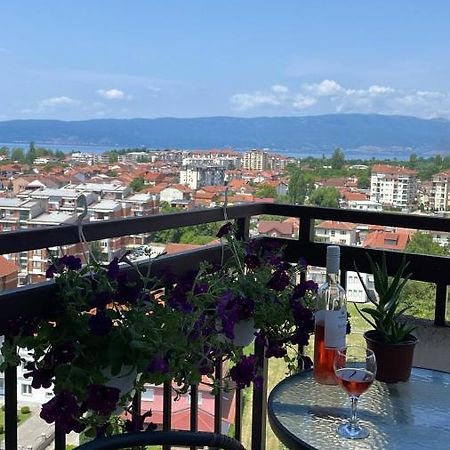 Stunning Lake And Mountain Views - Velkoski Apartments Ohrid Exterior photo